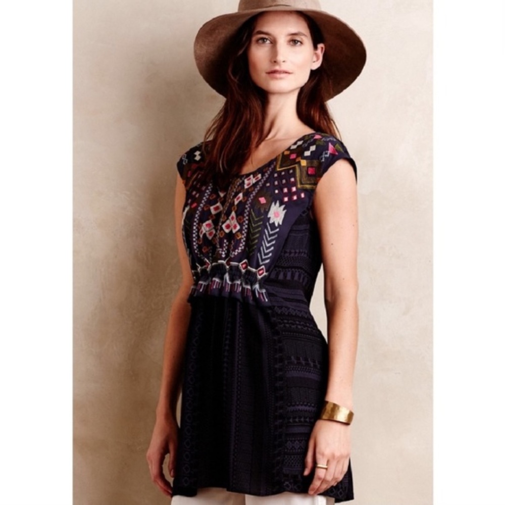 Anthro embroidered one September Barranco tunic